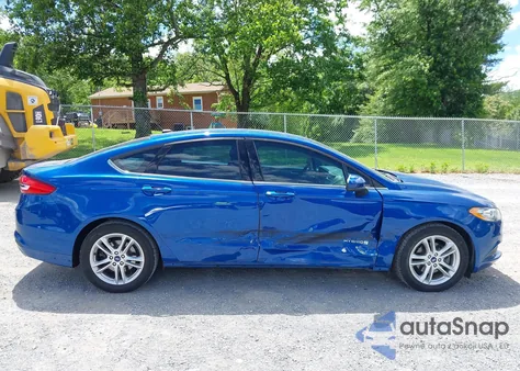 2018 Ford Fusion Hybrid Se из США, поврежденный, VIN 3FA6P0LU9JR171096